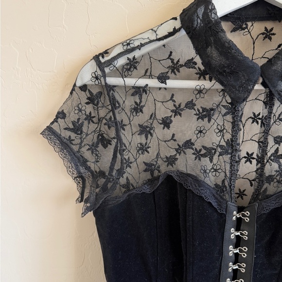 Tripp NYC 90s Y2K Black Lace Collared Corset Top Medium - Picture 9 of 16